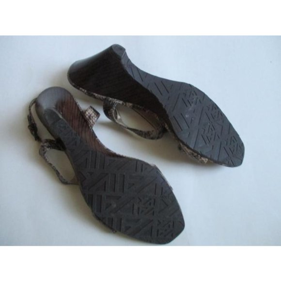 *Anne Klein Natural Taupe Off White Patent Lizard - Picture 6 of 7